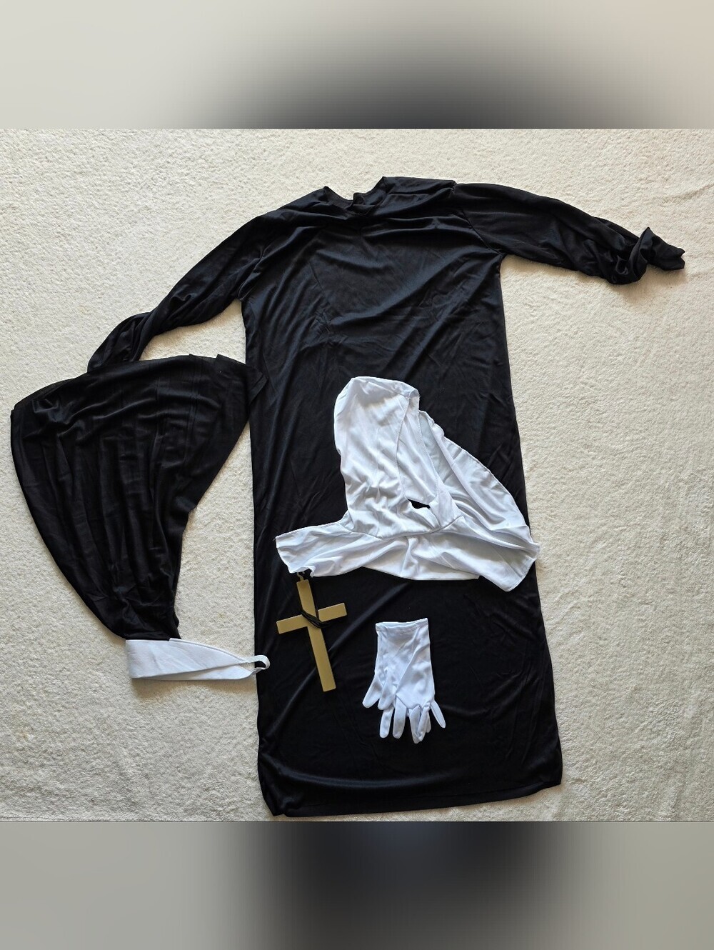 New Women's M 8/10 CATHOLIC NUN Halloween Costume Robe Hood Veil Cross Gloves
